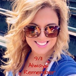 Meet your Posher, Cherie